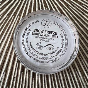 Anastasia Beverly Hills Brow Freeze
